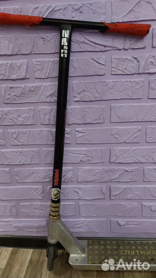 Трюковой самокат