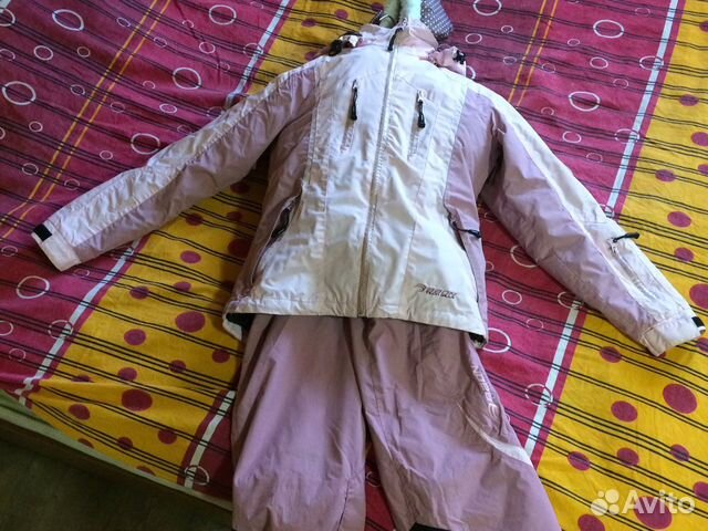 Горнолыжный костюм