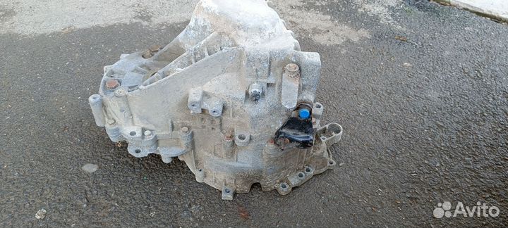 Механическая коробка передач на Volvo S70/850