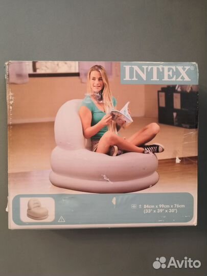 Новое надувное кресло intex белое