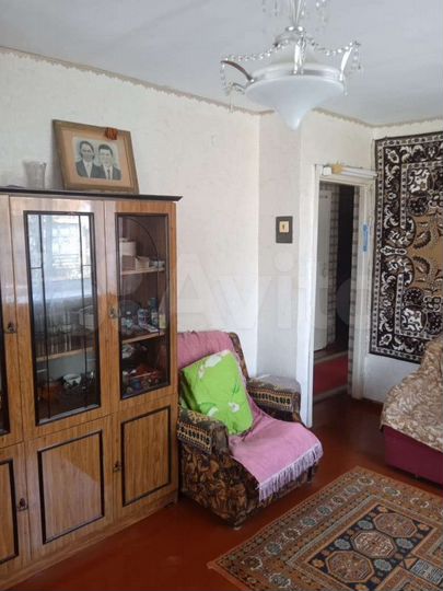 2-к. квартира, 43 м², 1/3 эт.