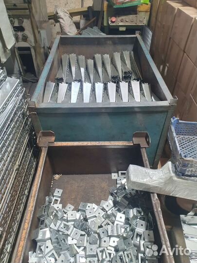 Стеллажи для гаража,полки,системы хранения