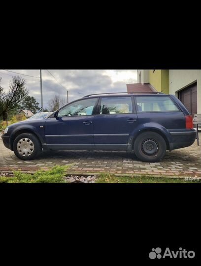 Volkswagen Passat 1.6 МТ, 1998, 335 000 км