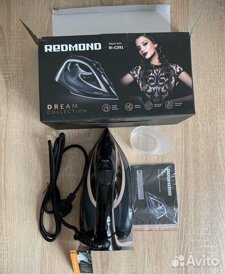 Утюг redmond Stream iron RI-C291