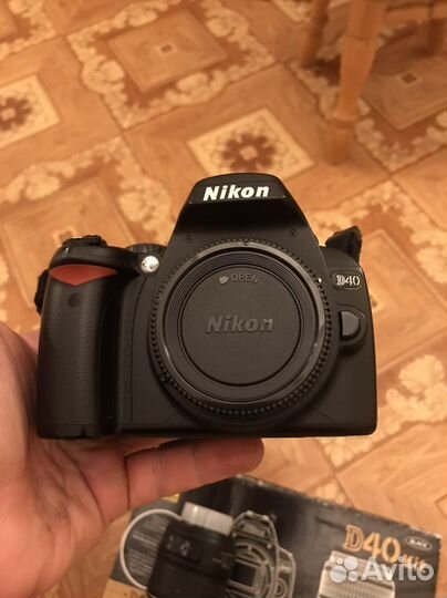 Зеркальный фотоаппарат nikon d40