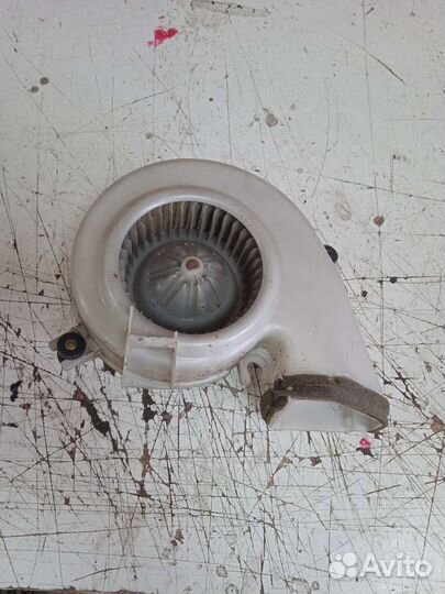 Моторчик печки задний mitsubishi chariot grandis