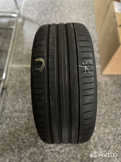 Pirelli P Zero 275/35 R22 и 315/30 R22