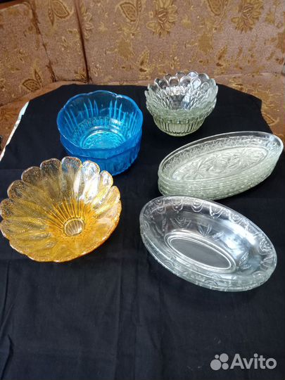 Салатницы,конфетницы, селедочницы стекло СССР