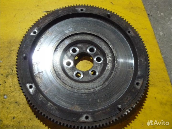 Маховик для Volkswagen Passat B3 1,8