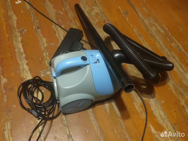 Пылесос elenberg vc-2004