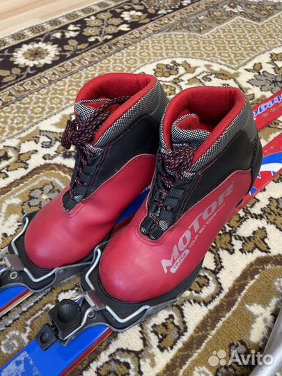 Лыжи, ботинки, палки(комплект) детские