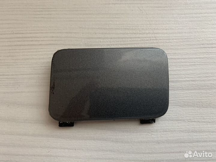 Заглушка буксировочного крюка Audi Q5 левая