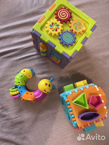 Развивающие игрушки пакетом