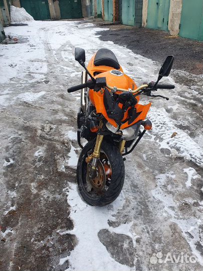 Kawasaki z1000 2005 остатки запчастей