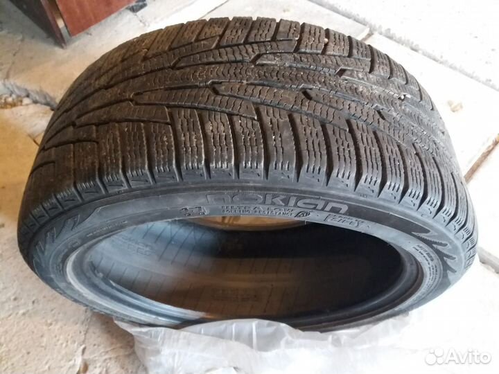 Nokian Tyres Hakkapeliitta R 225/45 R17 94T