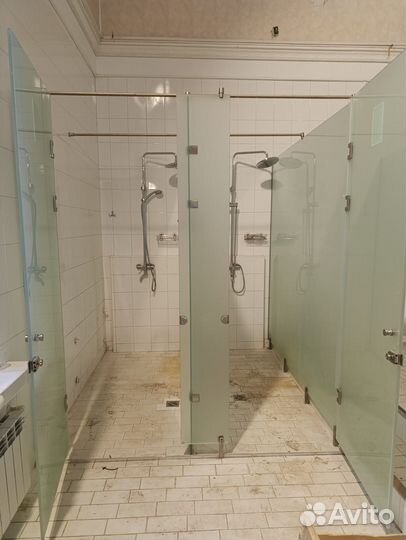 Душевая перегородка из стекла