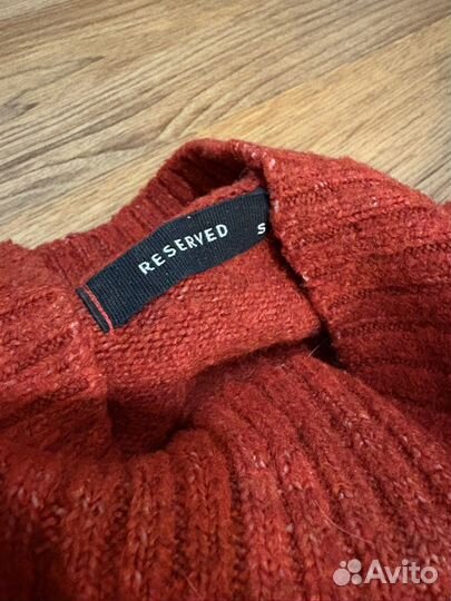 Свитер женский с горлом