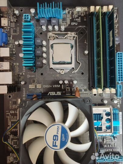 Материнская плата P8Z77-VLX2 с процессором i7 3770