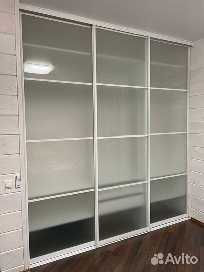 Шкаф навесной