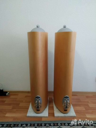 KEF reference 203 (england)
