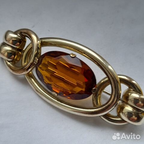 Антикварная позолоченная брошка бесподобная