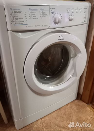 Стиральная машина indesit iwsb5105