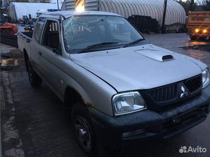Разбор на запчасти Mitsubishi L200