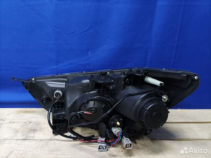 Фара правая Mitsubishi ASX 1 га0 2010