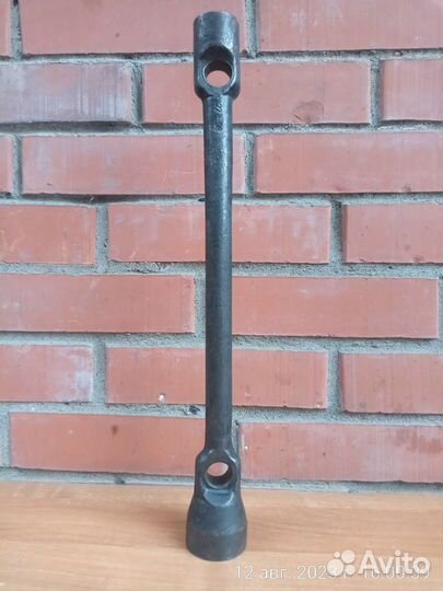 Ключ баллонный 38/22 павловский СССР