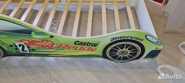 Кровать детская с матрасом