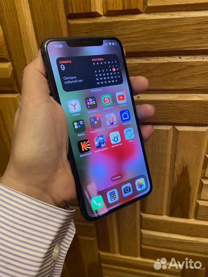 iPhone 11 pro max 64gb