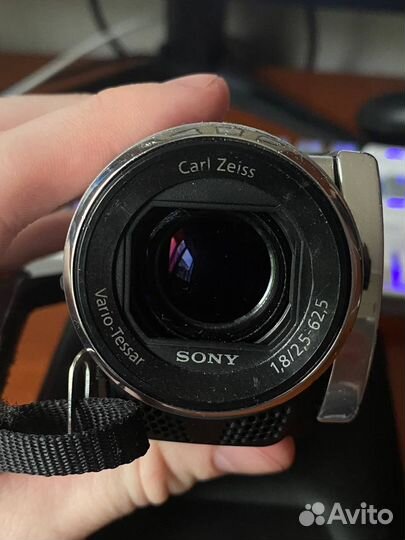 Видеокамера sony handycam
