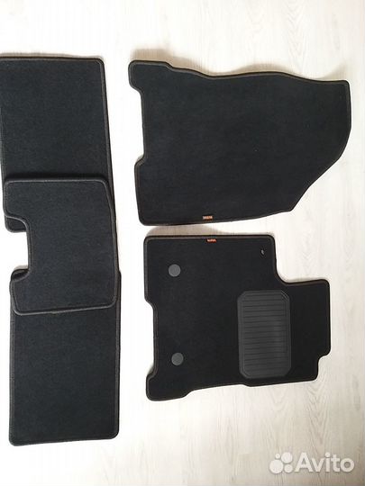 LADA vesta оригинальные коврики в салон новые