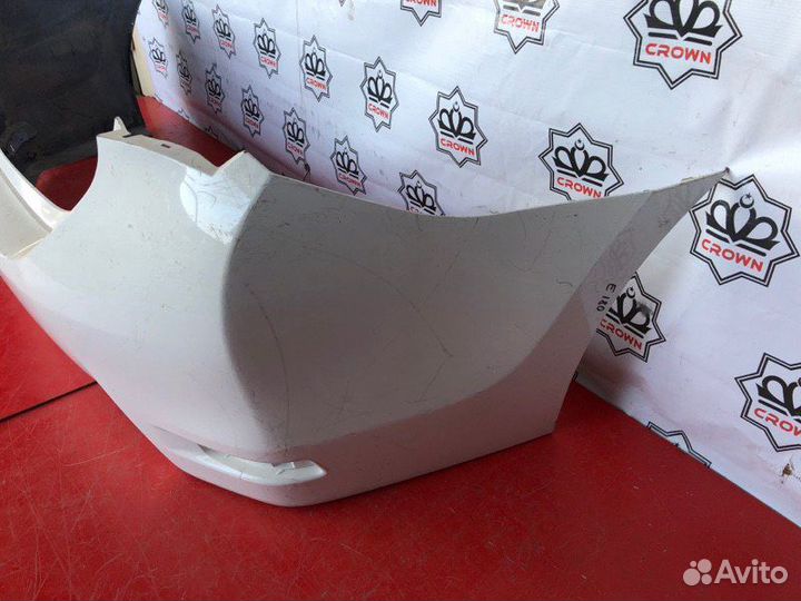 Бампер задний Toyota Corolla E180