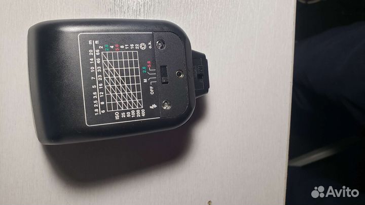 Фотовспышка Metz mecablitz 20 C-2