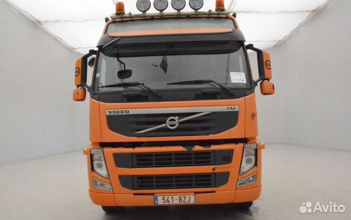 Pазбираем грузовик Volvo FM 2008-2013