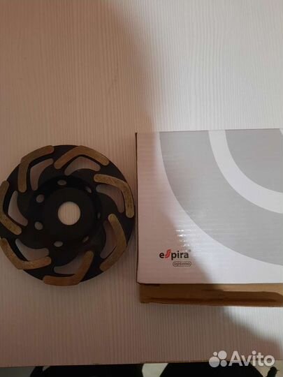 Алмазная чаша для шлифовки бетона