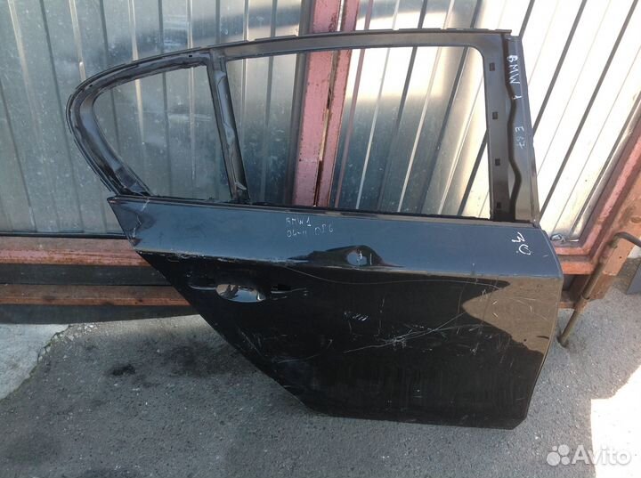 Дверь задняя правая bmw e87