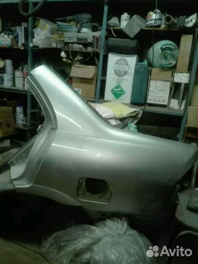 Заднее левое крыло на Нисан Альмера Классик