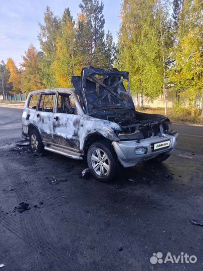 Mitsubishi Pajero 3.5 AT, 2000, 180 000 км