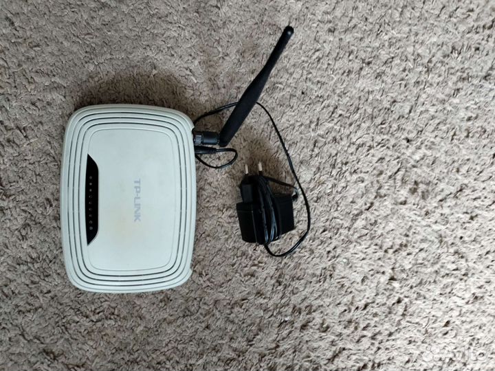 Маршрутизатор (роутер) TP-link TL-WR741ND