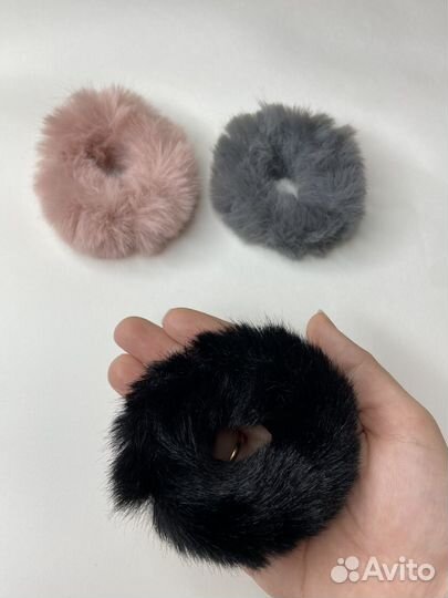 Пушистая резинка новая в ассортименте