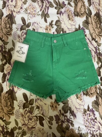 Шорты женские