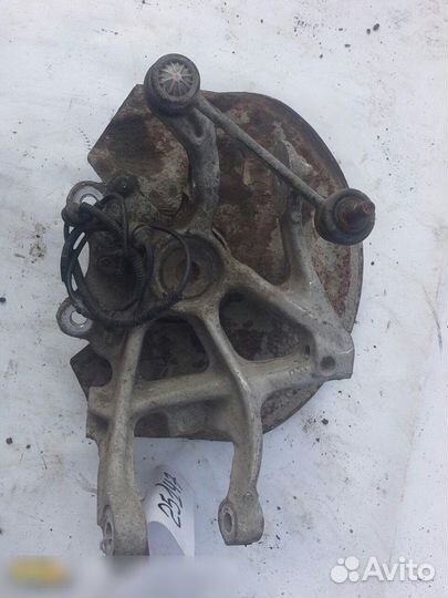 Кулак поворотный задний левый Peugeot 407 2004