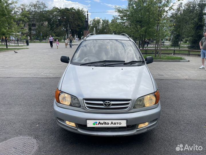 Toyota Ipsum 2.0 AT, 1997, 350 000 км