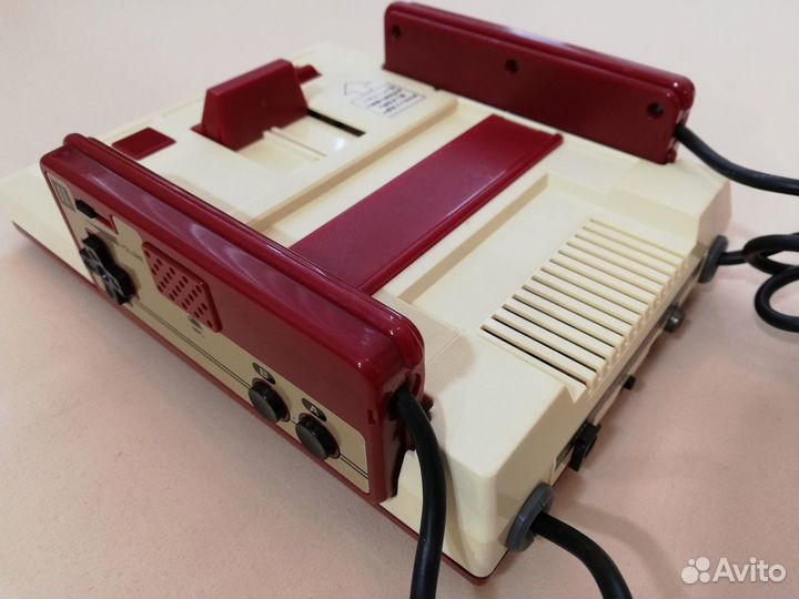 Dendy Nintendo Famicom 1983г Оригинал из Японии