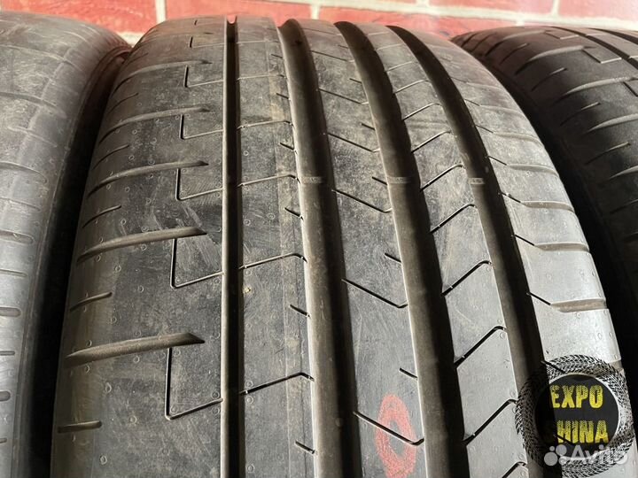 Pirelli P Zero PZ4 265/40 R22 и 295/35 R22 103V