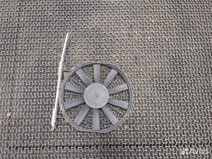 Вентилятор радиатора Volkswagen Passat 4, 1995