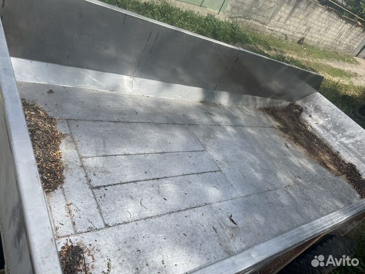 Лодочный прицеп