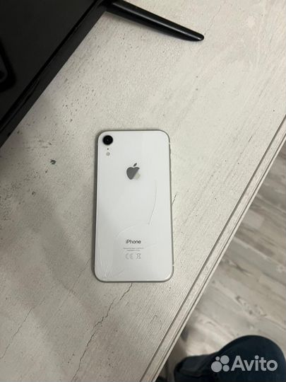 iPhone Xr, 64 ГБ